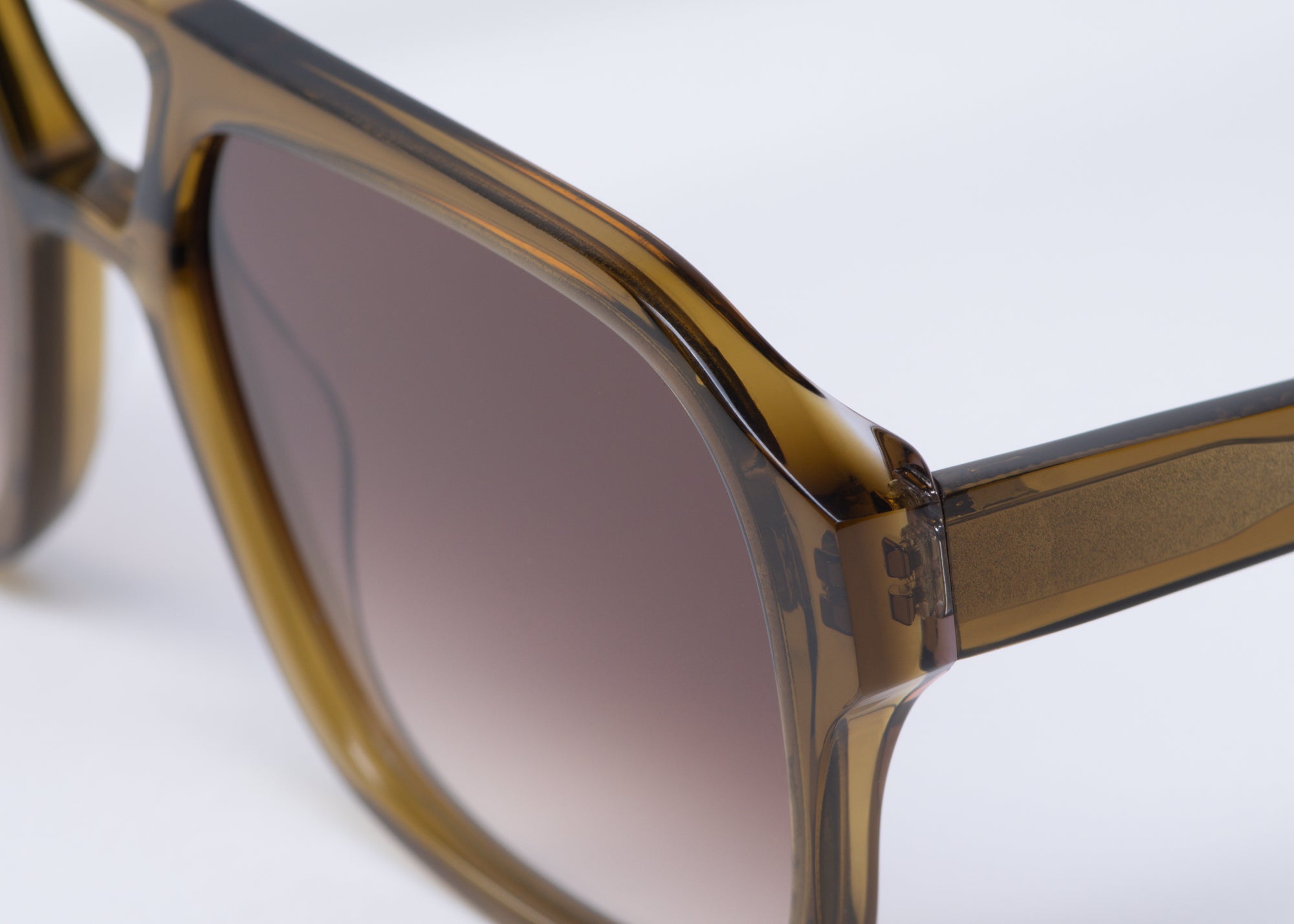 EDITION 1 – Olive